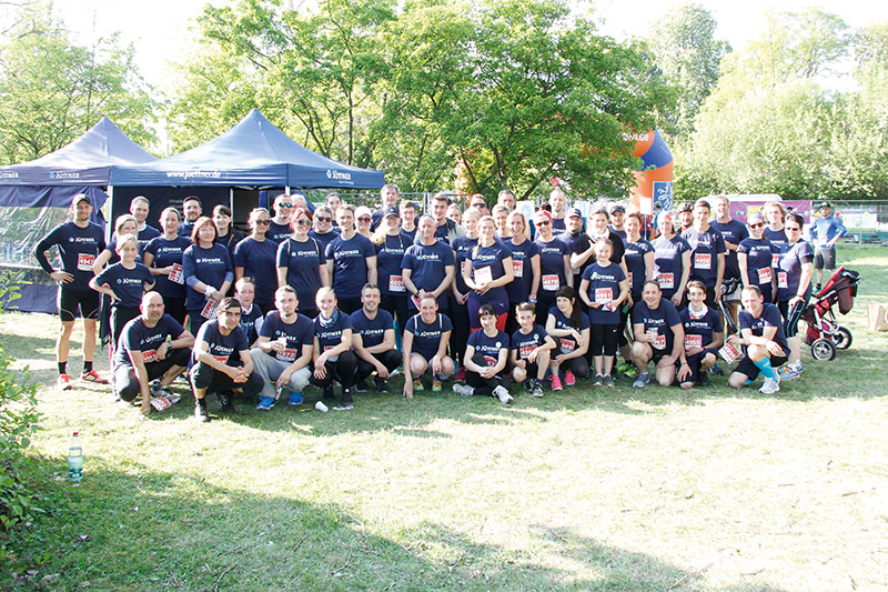 Jüttner Orthopädie KG gemeinsam Röblinglauf Team