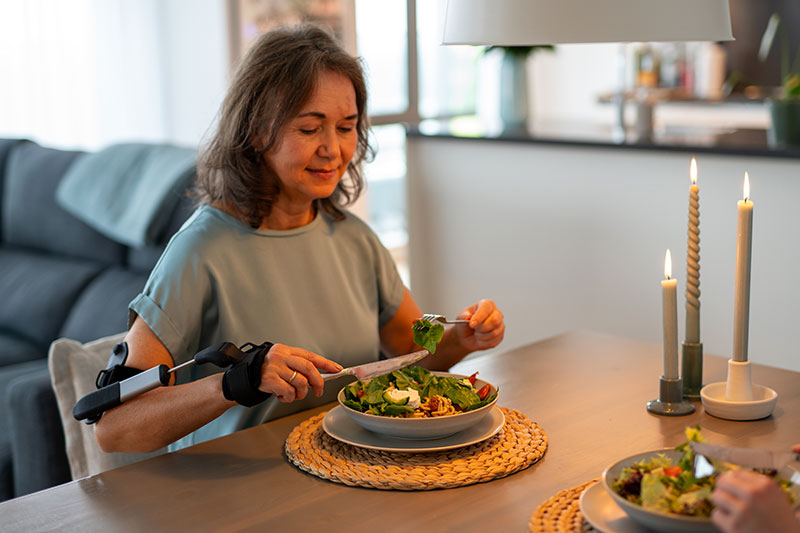 STIL Orthese bei zitternden Händen